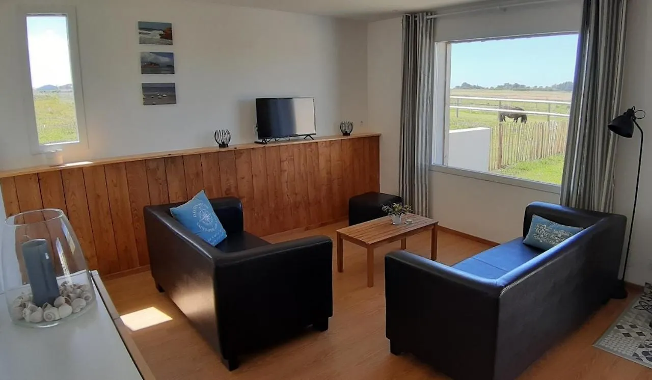 Holiday home Gwez Armor Villa Plougoulm