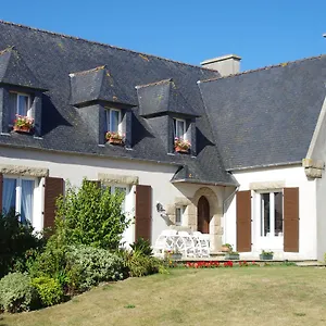 Bed & Breakfast D'hotes Du Theven, Plougoulm